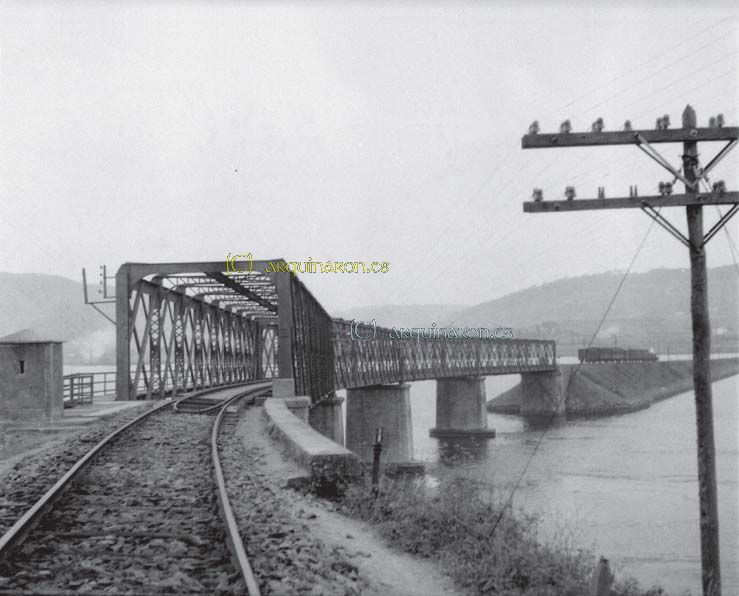 Ponte do ferrocarril no Couto. 1930.